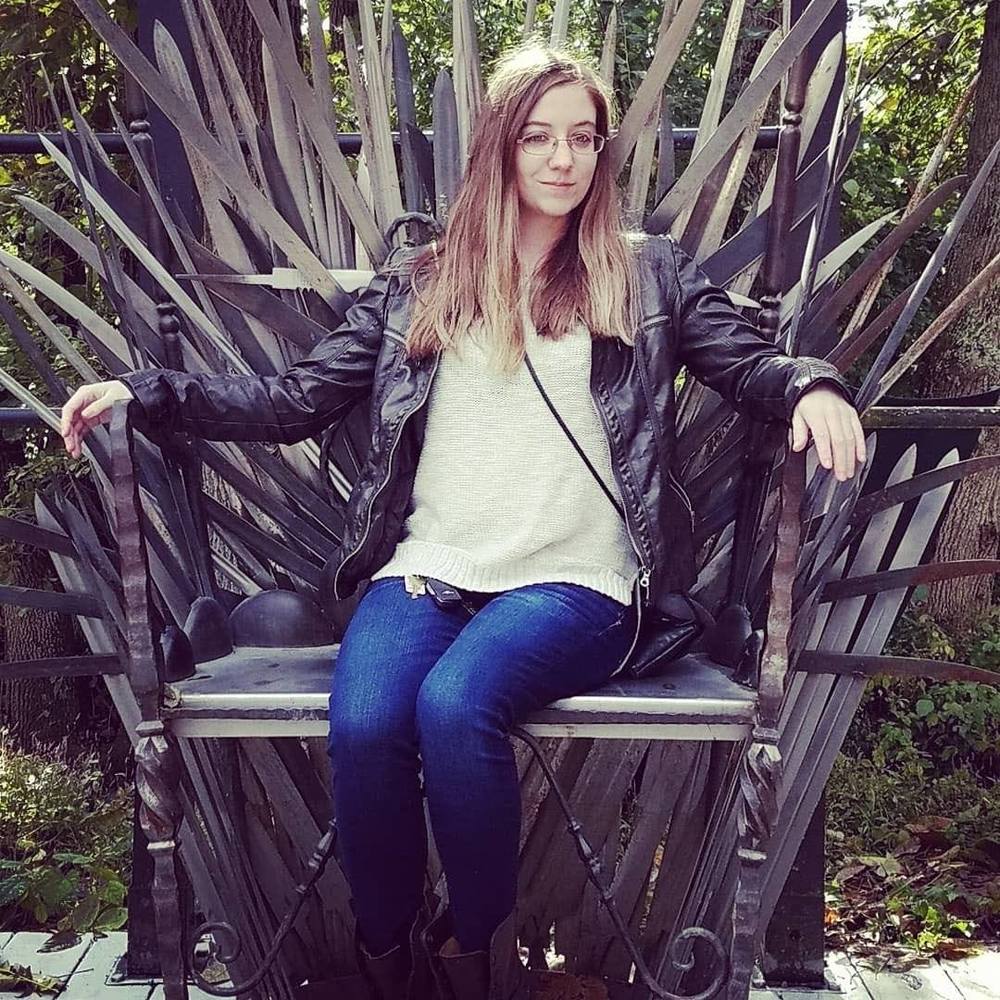 Meet your Posher, Nikki